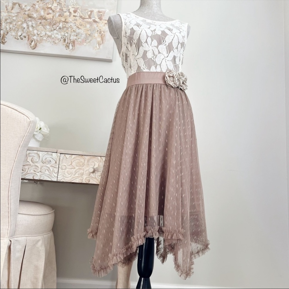 Altar’d State Boho Floral Lace Asymmetrical Ruffle Hem Sleeveless Dress Size L